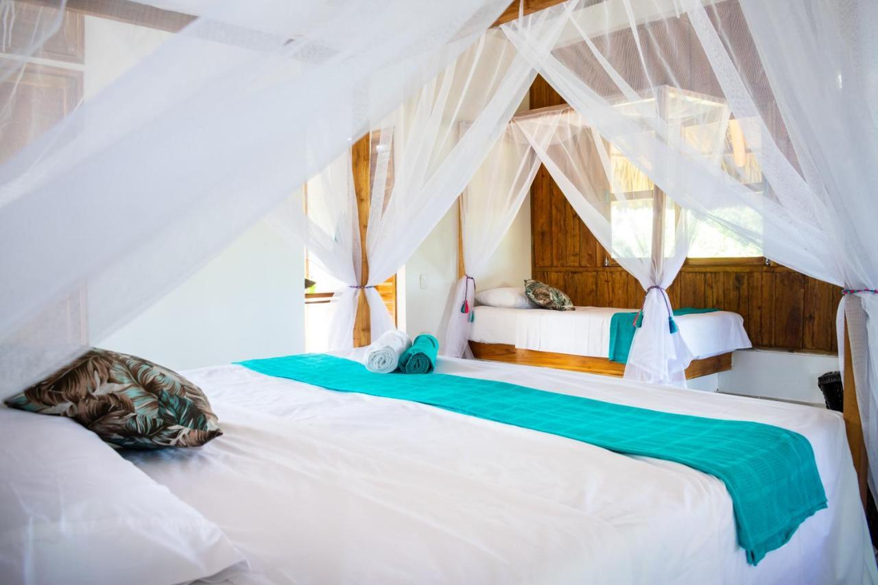Uuttaaka Eco-Hotel Паломино Екстериор снимка