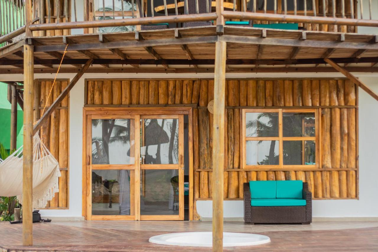 Uuttaaka Eco-Hotel Паломино Екстериор снимка